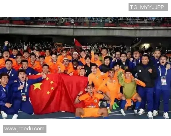 2016年上海申花与山东鲁能激战回顾:一场精彩的中超对决与历史交锋 2016年上海申花与山东鲁能激战回顾:一场精彩的中超对决与历史交锋