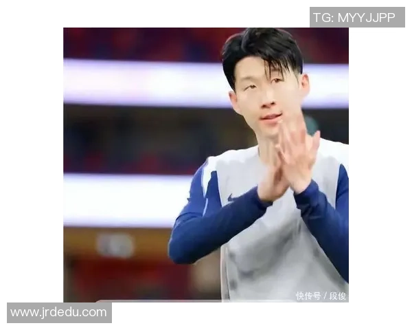 孙兴O的足球传奇之路：从青涩少年到世界顶级球星的蜕变与荣耀