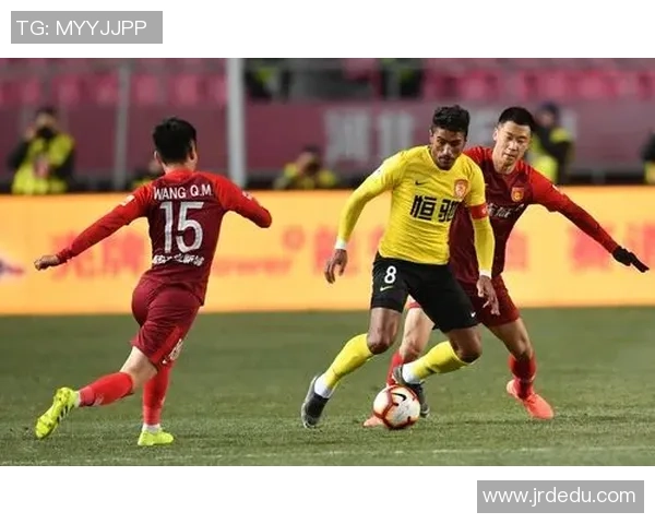 恒大与华夏精彩对决视频回放全程回顾与精彩瞬间分析 恒大与华夏精彩对决视频回放全程回顾与精彩瞬间分析