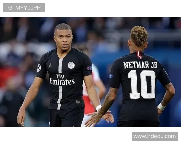 皇马与拜仁对决谁能笑到最后争夺冠军的悬念解析