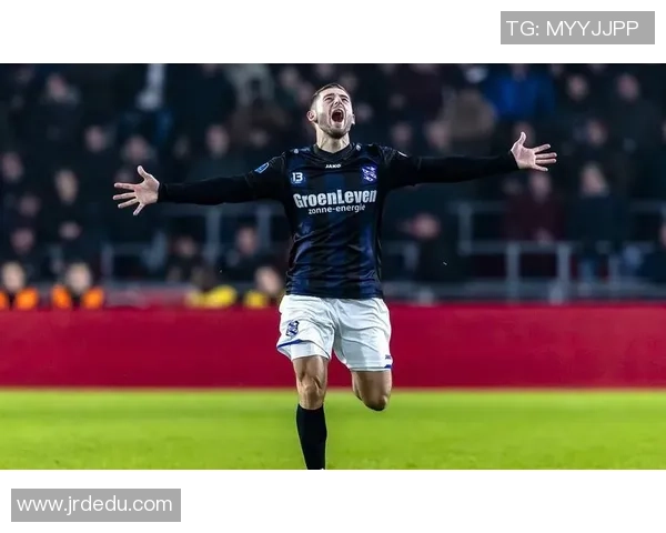 福图纳迎战海伦芬争夺联赛关键三分激战即将上演 福图纳迎战海伦芬争夺联赛关键三分激战即将上演