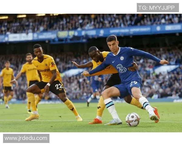 英超焦点战狼队迎战西布朗全力争胜展现强队风范