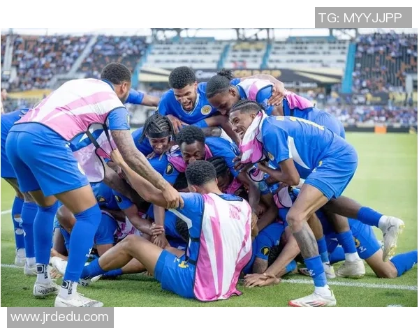 金杯赛激战在即墨西哥迎战库拉索争夺晋级名额